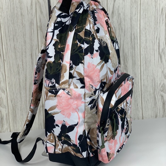 Converse Chuck Taylor All Star Backpack - Picture 2 of 9